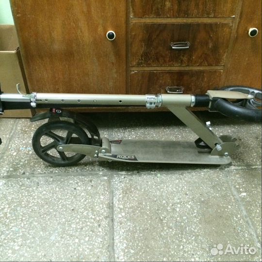 Самокат с амортизаторами