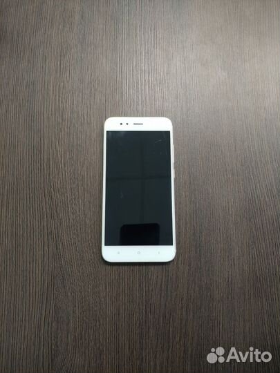 Xiaomi Mi 5X, 4/64 ГБ