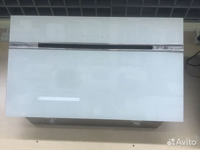 Вытяжка Elica stripe WH/90