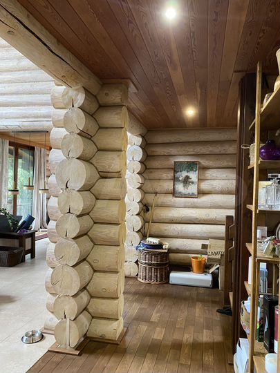 Коттедж 300 м² на участке 9 сот.