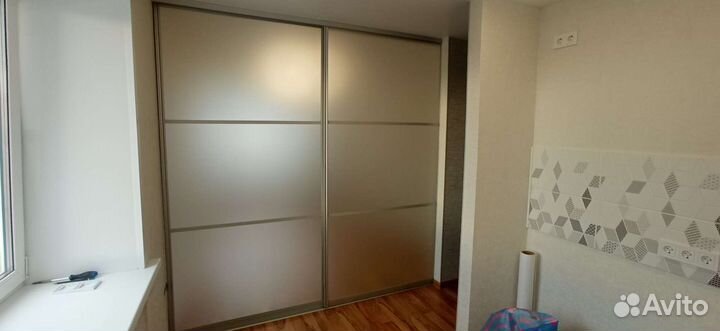 Двери купе. Перегородка. Раздвижные двери