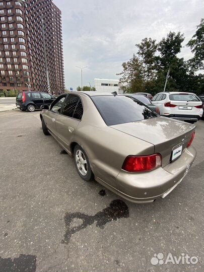 Mitsubishi Galant, 2002