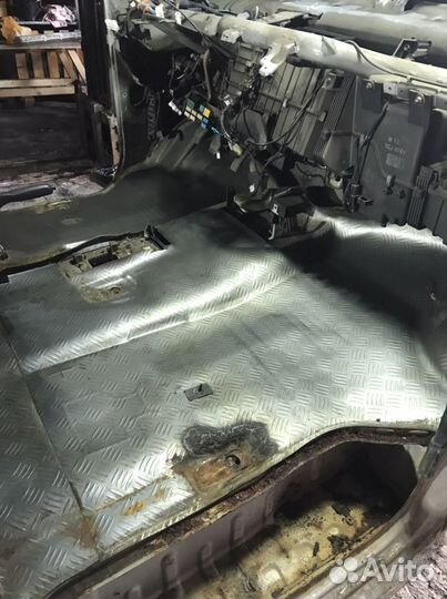 Напольное покрытие с шумоизоляцией Hyundai Starex