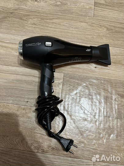 Scarlett фен