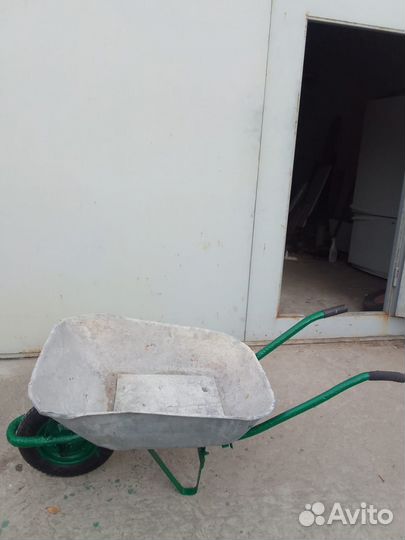 Тачка садовая бу