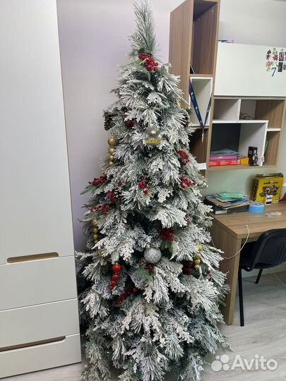 Елка искусственная заснеженная бу