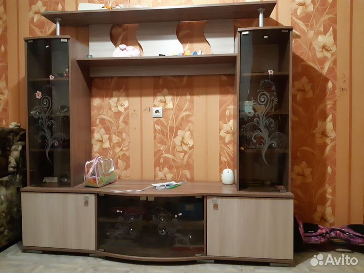 Мебель бу стенка горка