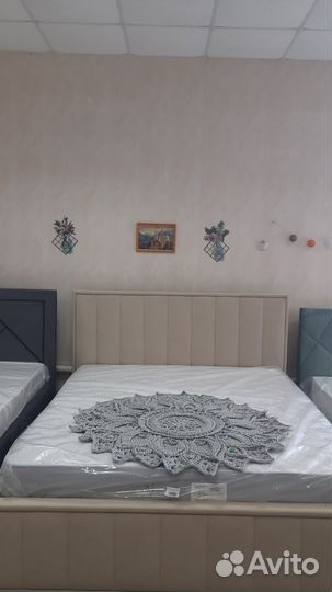 Кровать двухспальная 160х 200