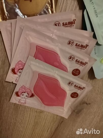 Маска для лица, патчи для глаз и губ новые