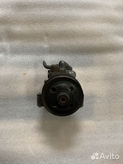 Насос гур Jaguar S-type 276DT 6R833A696BD