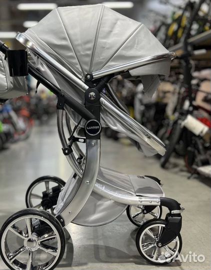Коляска 3 в 1 luxmom эко кожа