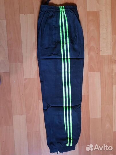 Спортивный костюм детский новый