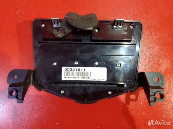 Магнитола Chevrolet Cruze J300 F18D4 2008-2012