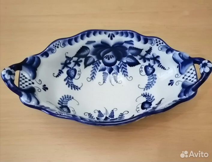 Фруктовница. Гжель