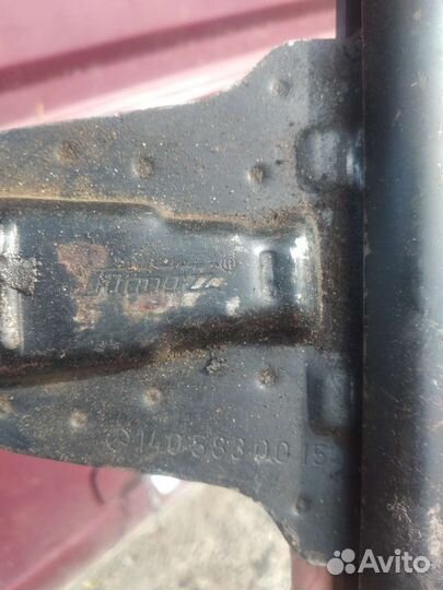 Домкрат mercedes