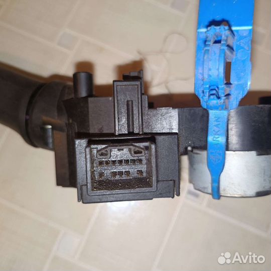 Переключатель подрулевой subaru legacy V (BM)