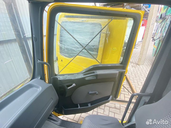 Каркас двери правой