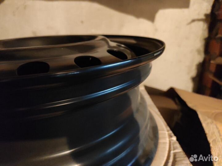 Оригинал новые штампованные диски R15 Elantra HD