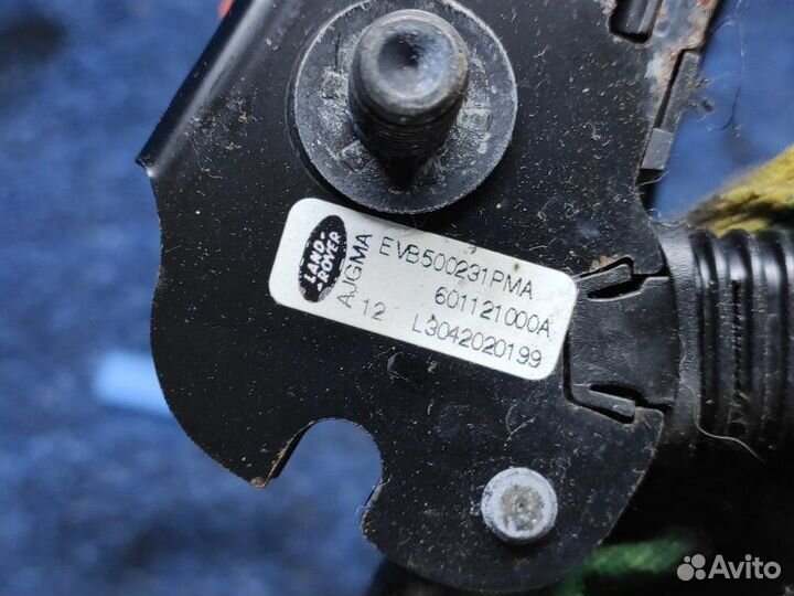 Преднатяжитель ремня передний левый Land Rover