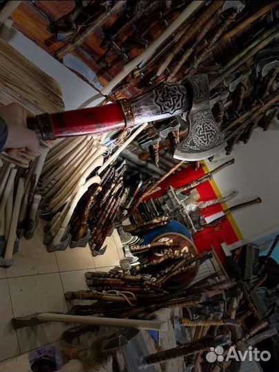 Топор кованый ручной работы