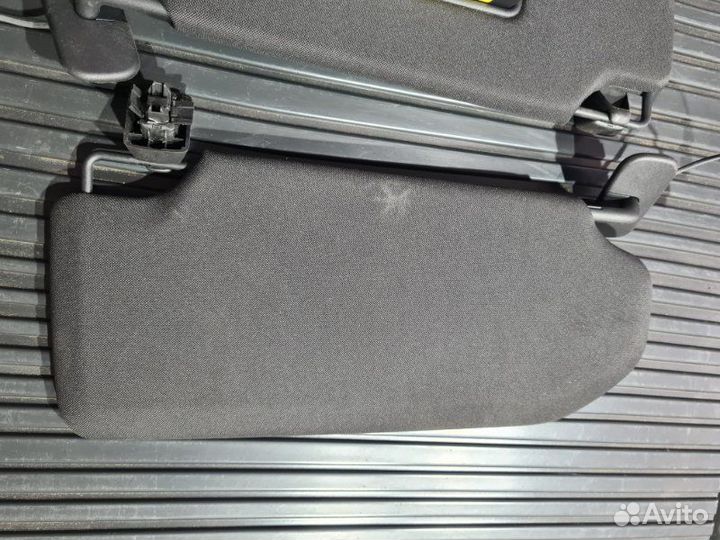 Козырек солнцезащитный Volvo Xc90 2 D4204T23 2016