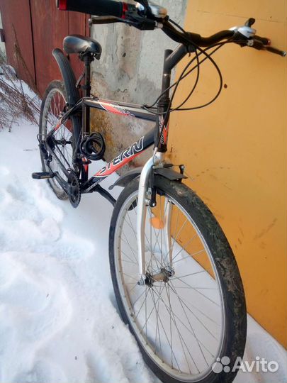 Велосипед аллюминиевой рамой