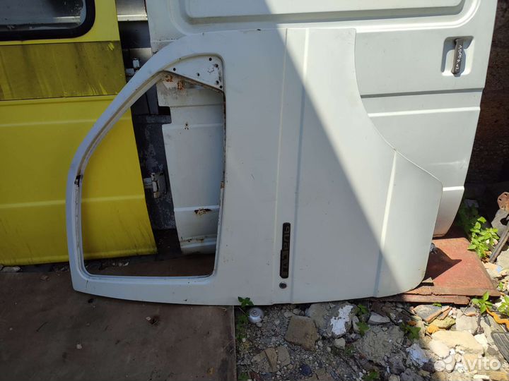 Дверь на газель правая