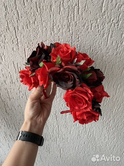 Венок на голову из цветов для Хэллоуина