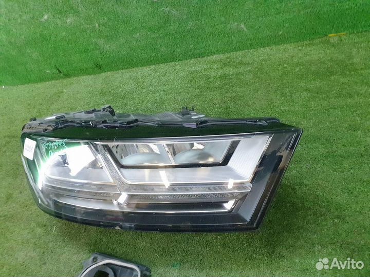 Фара правая Audi Q7/SQ7