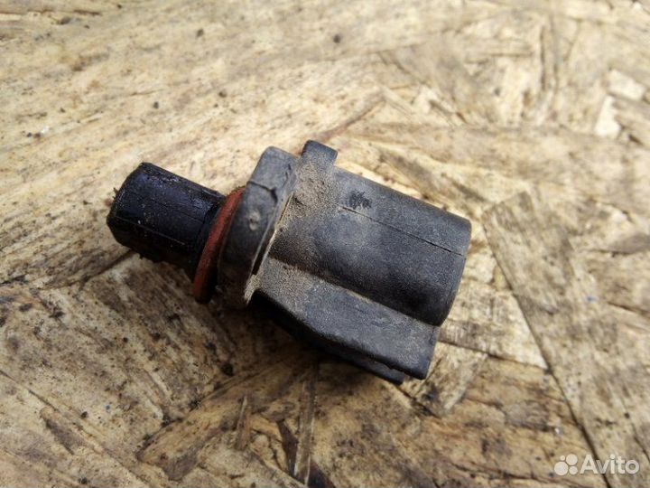 Датчик абс (ABS) задний Ford Focus 3 хэтчбек 2.0