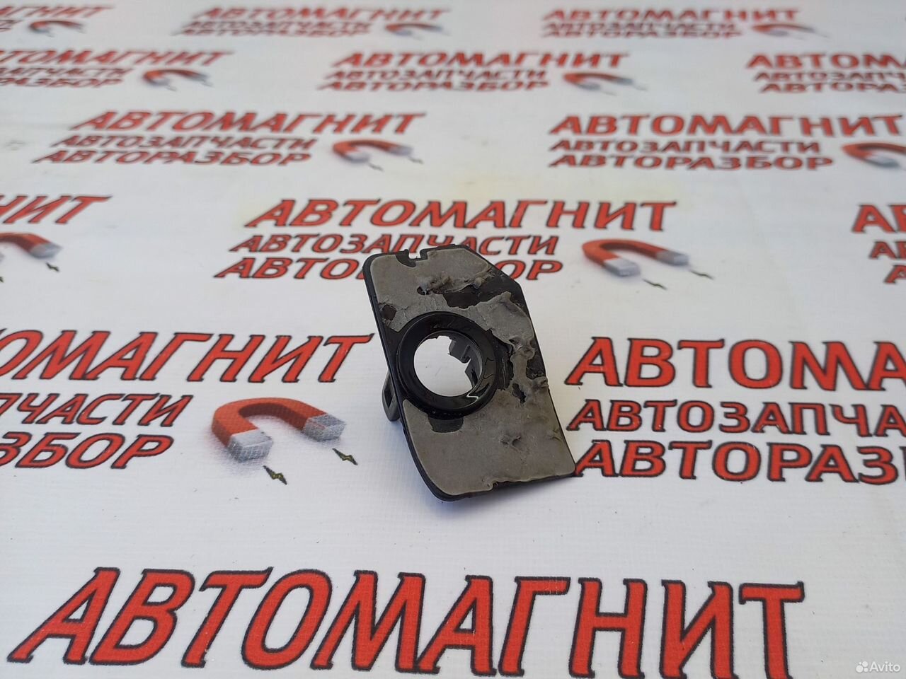 Кронштейн датчика парктроника Voyah Free