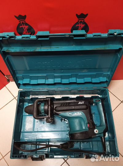 Makita hm1213c