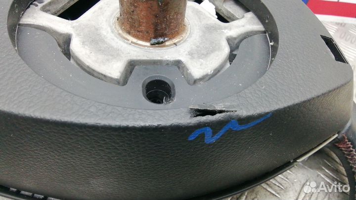 Руль с круиз-контролем на Nissan Note E11