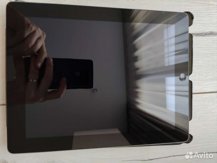 Планшет Apple iPad 4