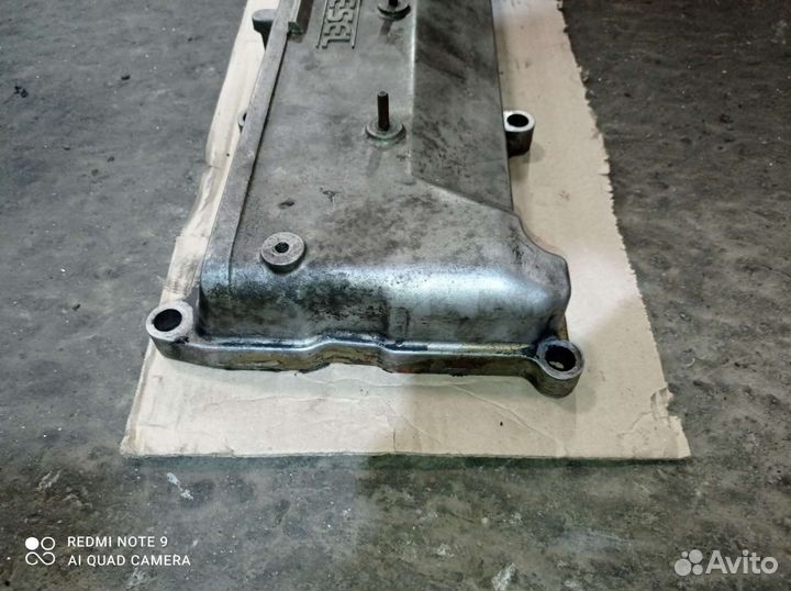 Клапанная крышка Исузу Эльф, Ниссан Атлас