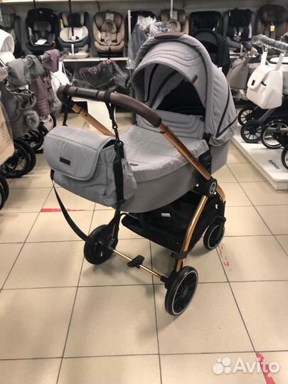 Коляска 3 в 1 Bubago Lacio Bronze