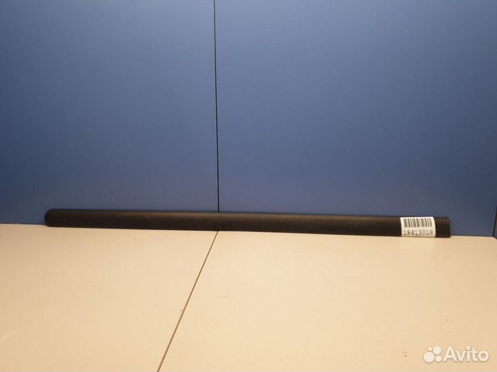 Молдинг двери правый задний Volkswagen Caddy 2K 20