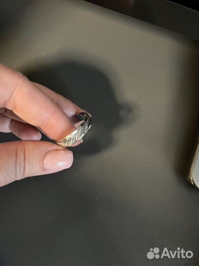 Серебряное кольцо