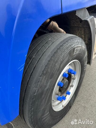 МАЗ 544018-1320-031 с полуприцепом, 2012