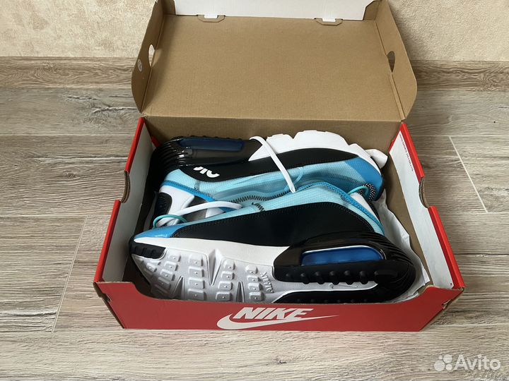 Nike Air Max 2090