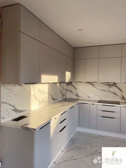 Кухонный гарнитур 