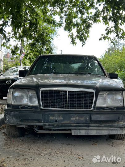 Авто в разбор Mercedes W124 E200 2.0 AT