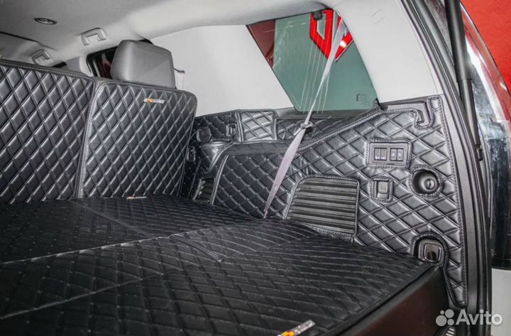 3Д коврики в багажник Cadillac Escalade 2020