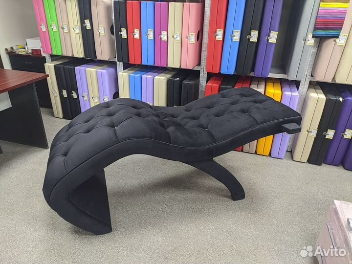 Анатомическая кушетка для наращивания ресниц