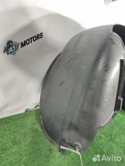 Подкрылок задний левый Audi Tt 8N3 AUQ 2002