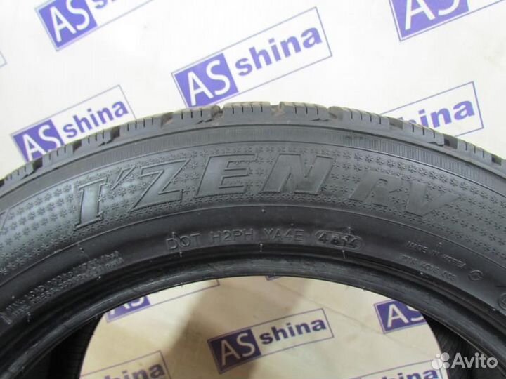 Kumho I'Zen RV Asymmetric 235/55 R18 89H