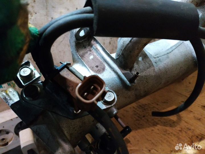 Коллектор впускной Mitsubishi Pajero 4