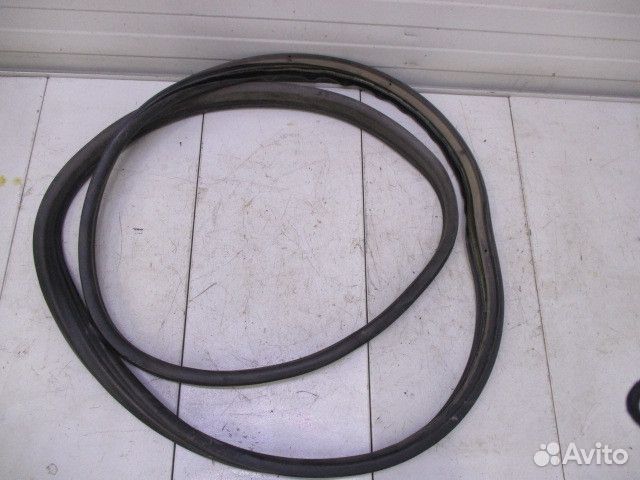 Уплотнитель двери Skoda Octavia 1 Tour 1U2