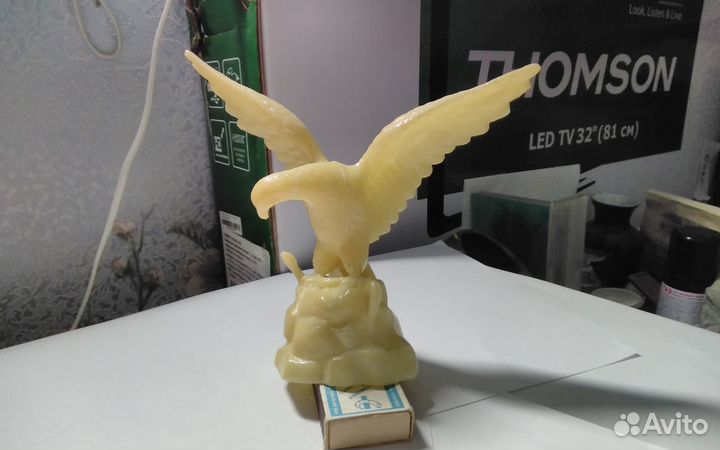 Орел статуэтка Фосфорный светиться сувенир 1960-е