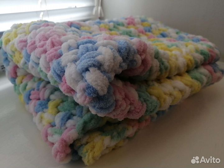 Плед детский вязаный